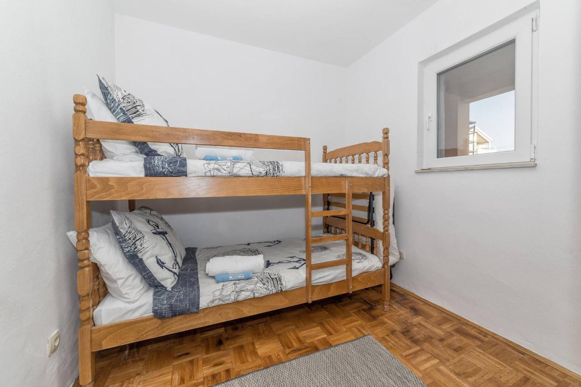 Appartement Nikol à Vodice Extérieur photo