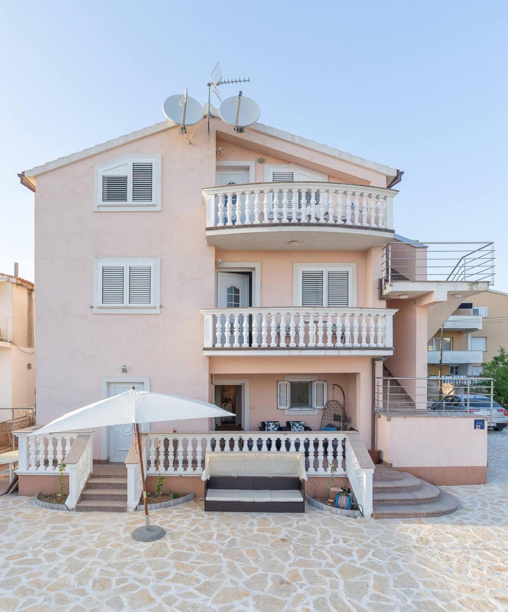 Appartement Nikol à Vodice Extérieur photo